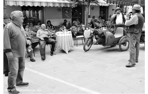 2013, 8 Giugno - Festa degli agricoltori, i Cantastorie folk in piazza