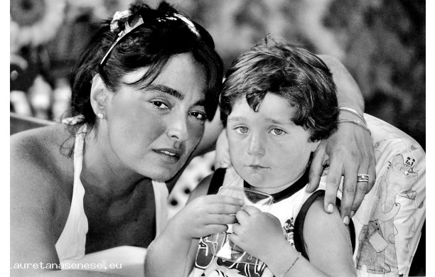 2003 - Una mamma con il suo bel bambino