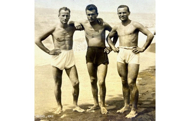 1946? - Tre amici al mare