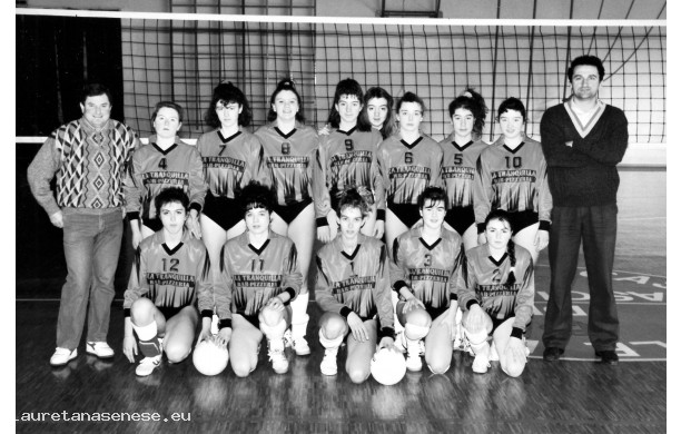 1990 - Aspiranti pallavvoliste