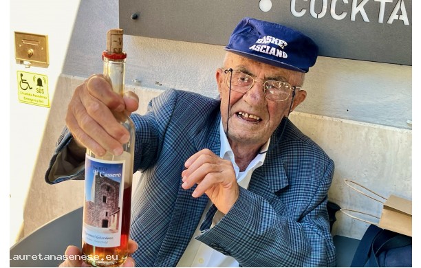 2025, Sabato 31 Maggio - Bruno festeggia i 98 con un goccio di vinsanto