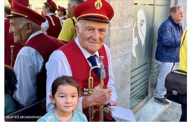 2025, Domenica 28 Settembre - Ma c'è anche il nonno ....