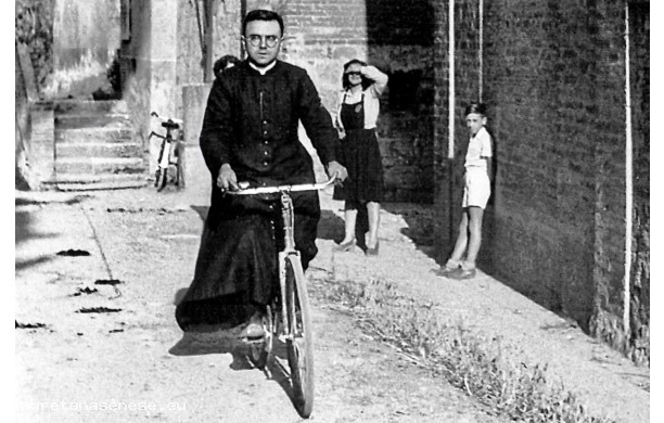 1945 - Don Bruno, parroco di Montecontieri