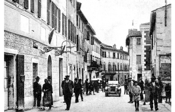 1929 - Il Corso principale davanti a Piazza