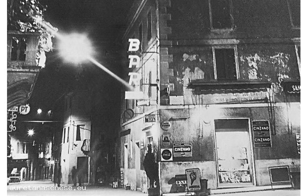 1958? - Il Bar Hervè in piazza Garibaldi