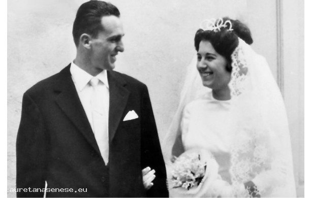 1963, lunedì 18 Novembre - Primo piano di sposi felici