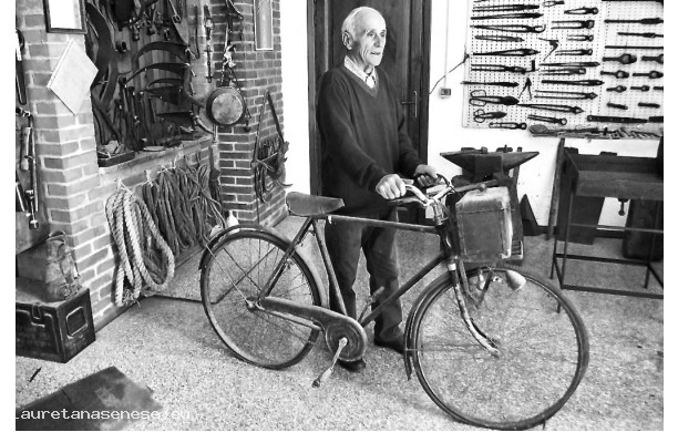 2011 - Renato e la bici dei cavatori