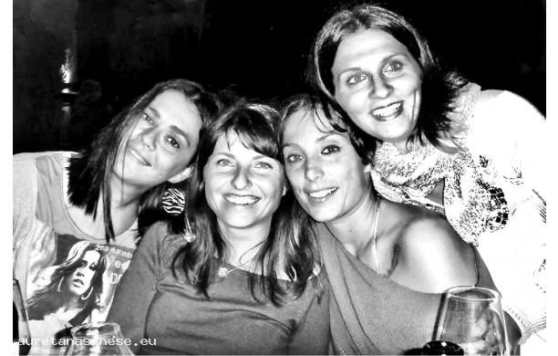 2010, 17 agosto - Poker di belle citte scialenghe