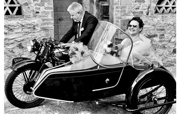 2019, Sabato 5 Ottobre - All'altare in sidecar